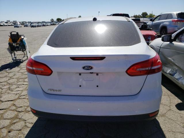 Photo 6 from auction – 2015 FORD FOCUS SE with VIN 1FADP3F28FL317349