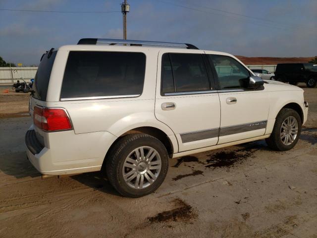 Photo 3 from auction – 2011 LINCOLN NAVIGATOR with VIN 5LMJJ2H50BEJ06217