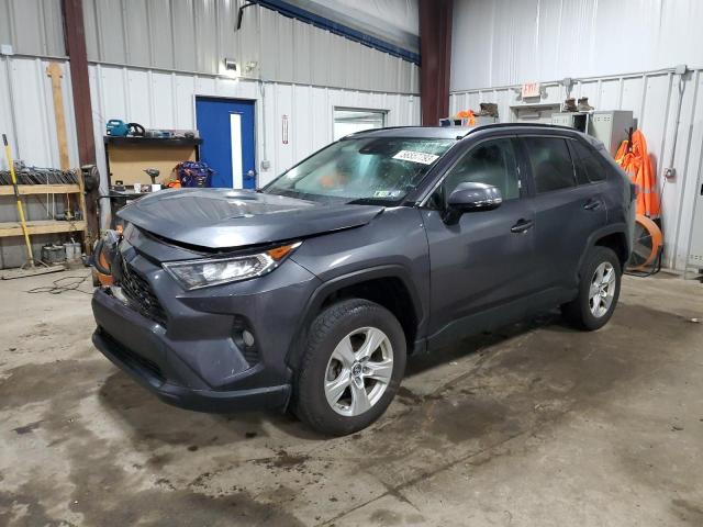 TOYOTA RAV4 XLE 2019 with VIN 2T3P1RFV9KW080304 - Photo from auction