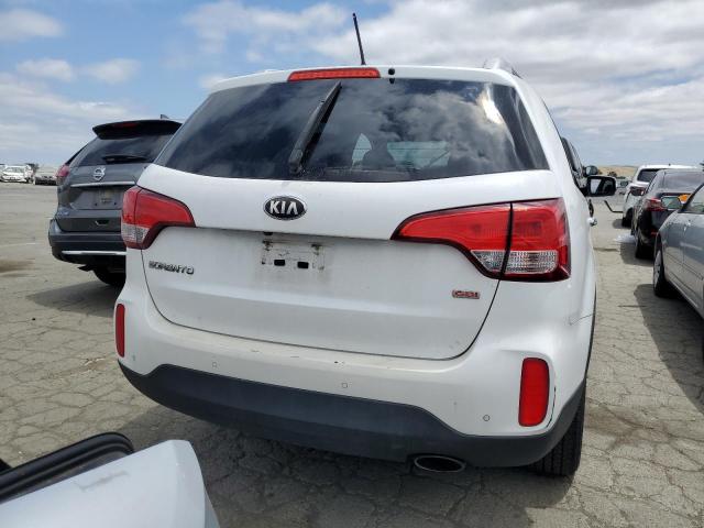 Photo 6 from auction – 2014 KIA SORENTO LX with VIN 5XYKT3A68EG464658