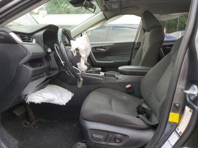 Photo 7 from auction – 2019 TOYOTA RAV4 XLE with VIN JTMP1RFV2KD504726