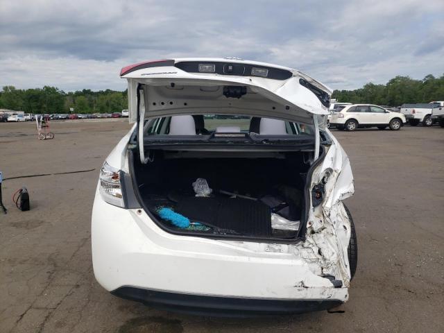 Photo 6 from auction – 2015 TOYOTA COROLLA L with VIN 2T1BURHE3FC357091