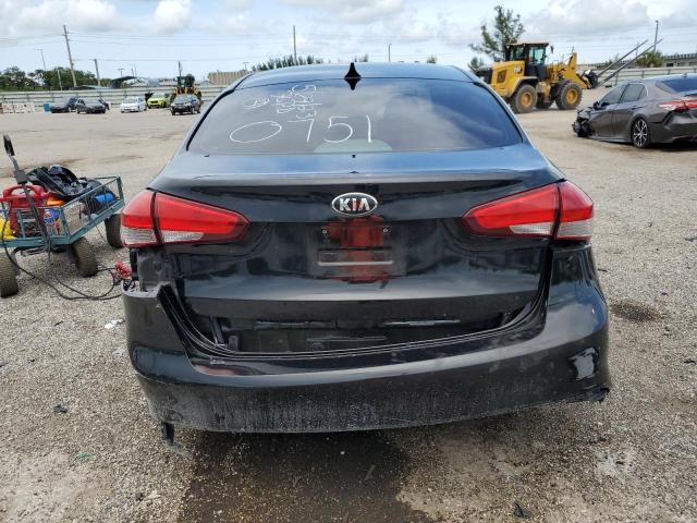 Foto 6 de la subasta – 2017 KIA FORTE LX con VIN 3KPFK4A75HE070751