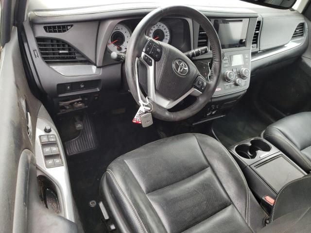 Photo 8 from auction – 2017 TOYOTA SIENNA SE with VIN 5TDXZ3DC0HS791598