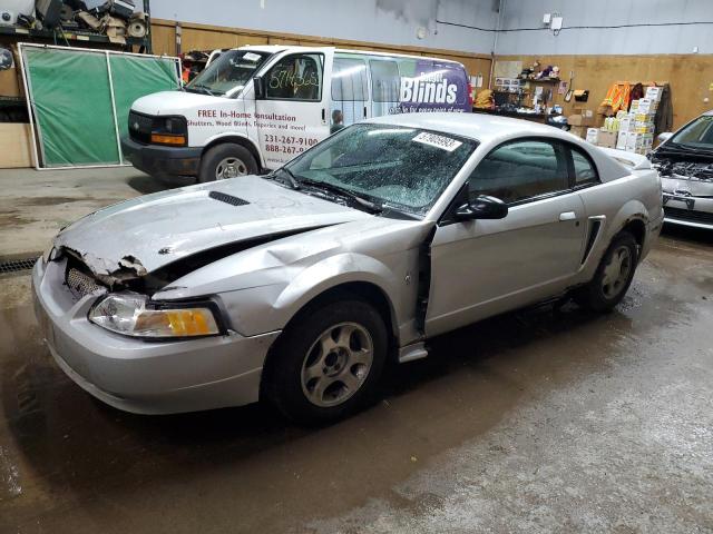 FORD MUSTANG 2000 con VIN 1FAFP4048YF115993 - Foto de la subasta