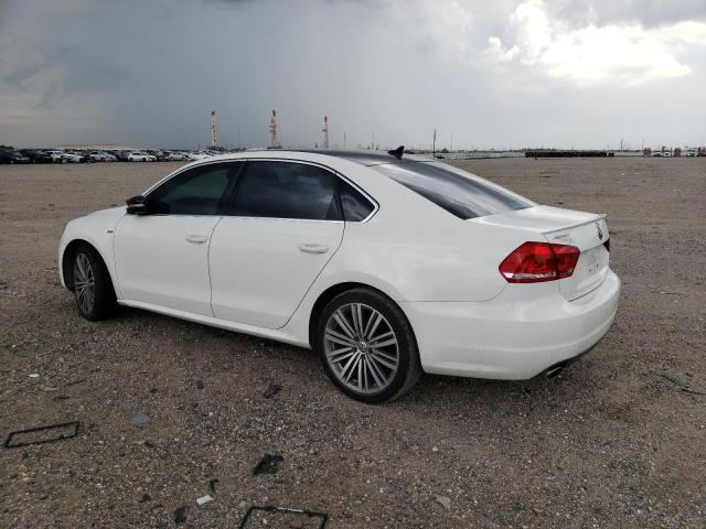Photo 2 from auction – 2015 VOLKSWAGEN PASSAT SE with VIN 1VWBS7A38FC009957