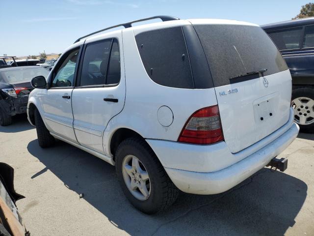 Photo 2 from auction – 2000 MERCEDES-BENZ ML 320 with VIN 4JGAB54E4YA189013