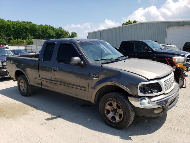 Photo 4 from auction – 2002 FORD F150 with VIN 1FTRX18W52NB36972