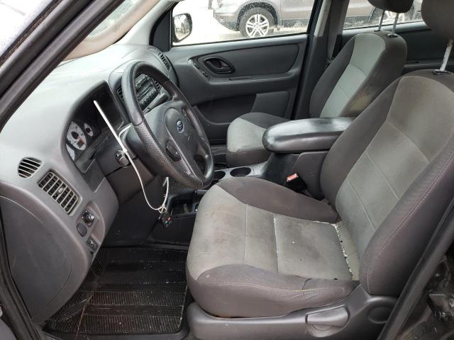 Photo 7 from auction – 2004 FORD ESCAPE XLS with VIN 1FMYU92174KA21354