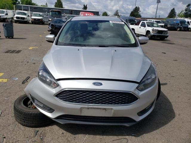 Photo 5 from auction – 2016 FORD FOCUS SE with VIN 1FADP3F22GL263239