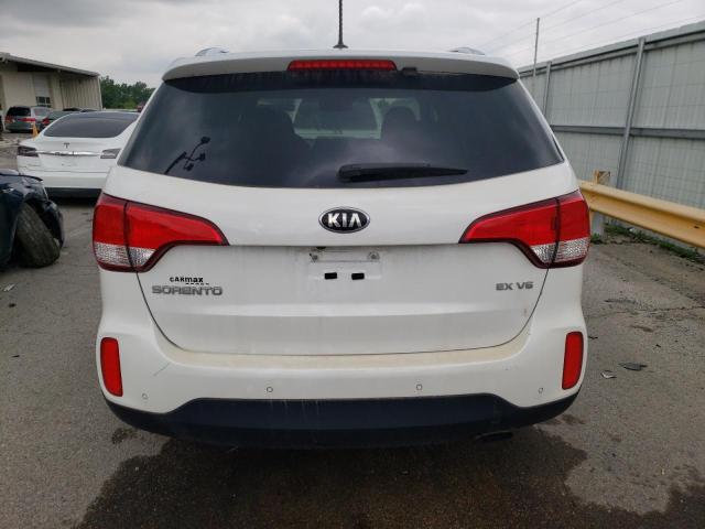 Photo 6 from auction – 2015 KIA SORENTO EX with VIN 5XYKU4A79FG576687