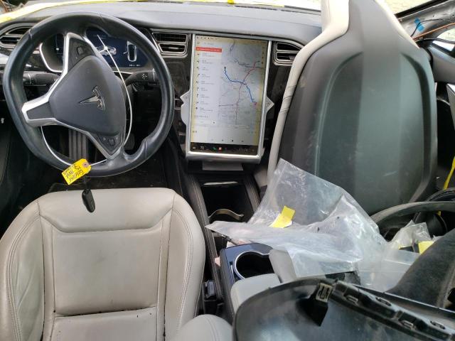 Photo 8 from auction – 2015 TESLA MODEL S 85 with VIN 5YJSA1H28FF083379