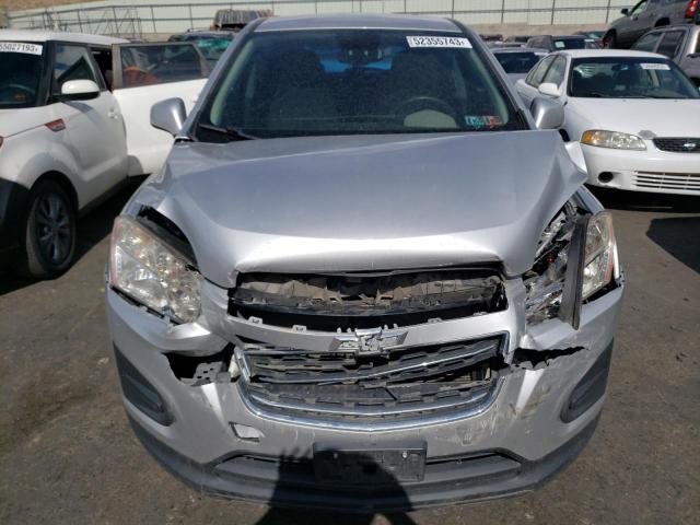 Photo 5 from auction – 2015 CHEVROLET TRAX LS with VIN 3GNCJKSB2FL255188