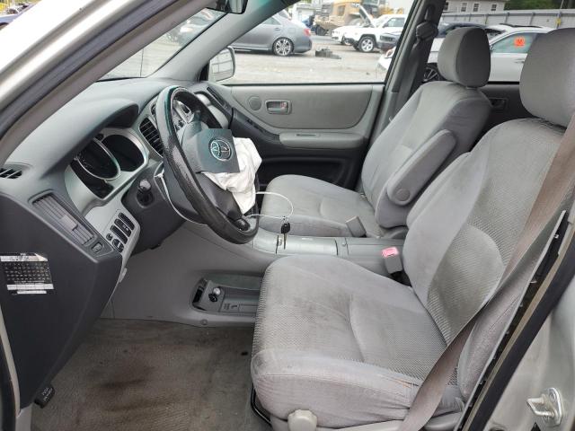 Photo 7 from auction – 2004 TOYOTA HIGHLANDER with VIN JTEEP21A440052155