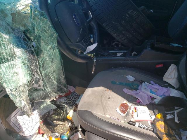 Photo 7 from auction – 2019 FORD ESCAPE SE with VIN 1FMCU0GD0KUB29793