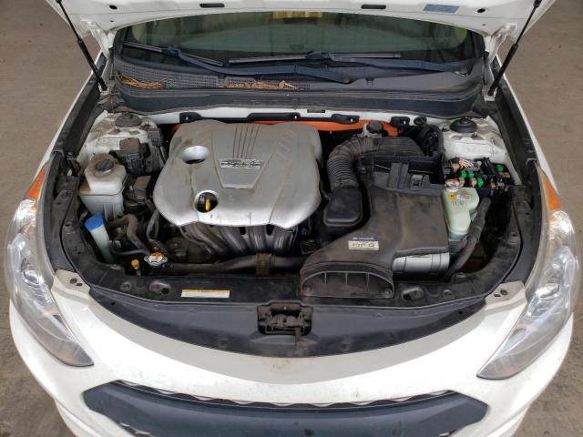 Photo 11 from auction – 2012 HYUNDAI SONATA HYB with VIN KMHEC4A42CA047949