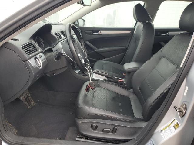 Photo 7 from auction – 2012 VOLKSWAGEN PASSAT SE with VIN 1VWBP7A34CC026428
