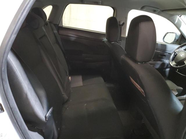 Photo 11 from auction – 2015 MITSUBISHI OUTLANDER with VIN 4A4AR3AW0FE026200