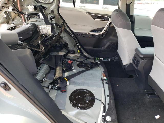 Photo 10 from auction – 2019 TOYOTA RAV4 XLE with VIN 2T3W1RFVXKW045976