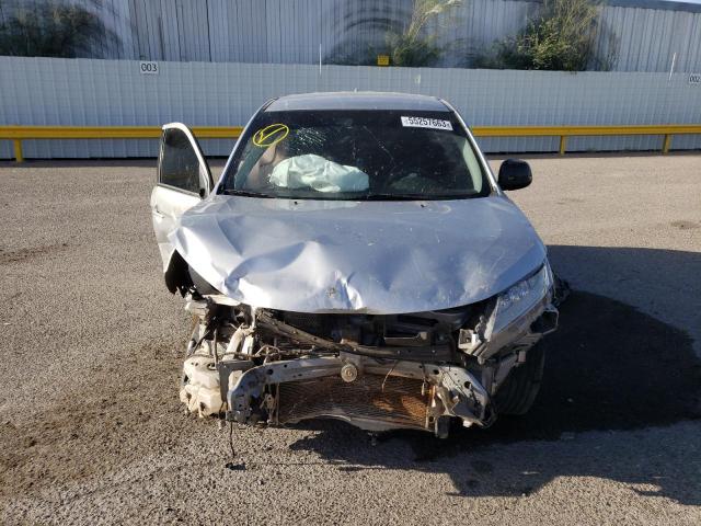 Photo 5 from auction – 2021 MITSUBISHI OUTLANDER with VIN JA4APUAU2MU002589