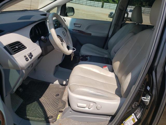 Photo 7 from auction – 2013 TOYOTA SIENNA XLE with VIN 5TDYK3DC9DS385239