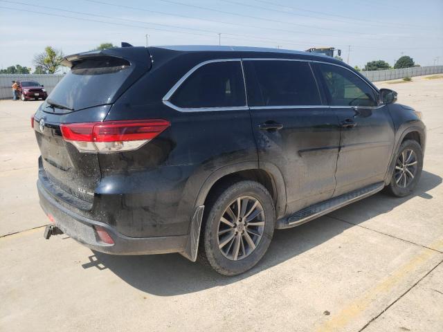 Photo 3 from auction – 2017 TOYOTA HIGHLANDER with VIN 5TDJZRFH8HS436843