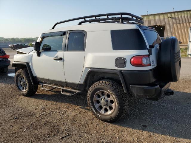 Photo 2 from auction – 2012 TOYOTA FJ CRUISER with VIN JTEBU4BF8CK138802