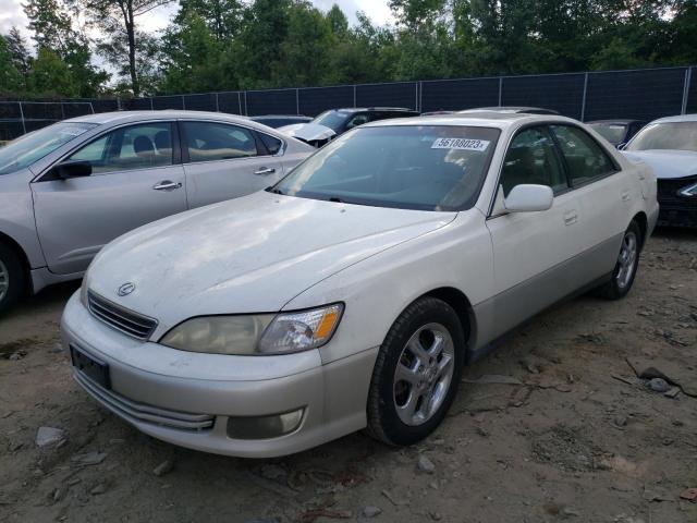 LEXUS ES 300 2000 with VIN JT8BF28G8Y5100932 - Photo from auction