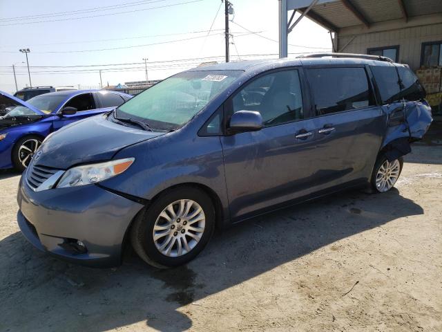 TOYOTA SIENNA XLE 2015 with VIN 5TDYK3DC3FS569501 - Photo from auction