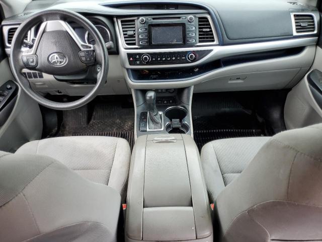 Photo 8 from auction – 2018 TOYOTA HIGHLANDER with VIN 5TDBZRFH0JS895357