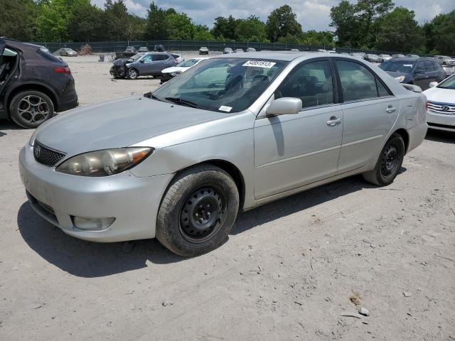 TOYOTA CAMRY LE 2005 with VIN 4T1BE32K65U528230 - Photo from auction