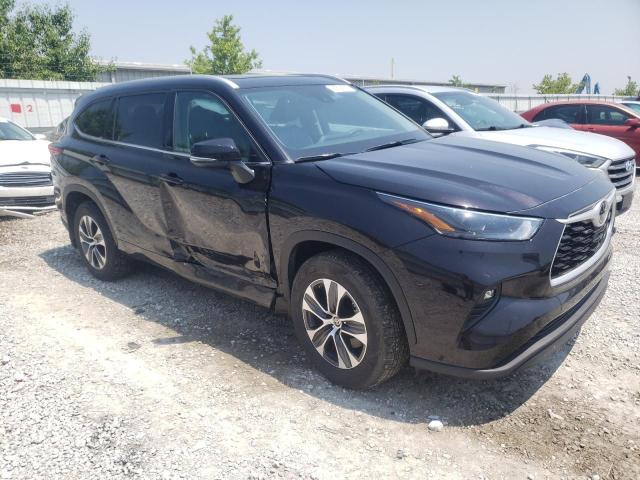 Photo 4 from auction – 2022 TOYOTA HIGHLANDER with VIN 5TDGZRBH8NS248416
