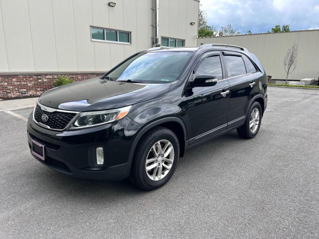 Photo 2 from auction – 2015 KIA SORENTO LX with VIN 5XYKT4A64FG657042