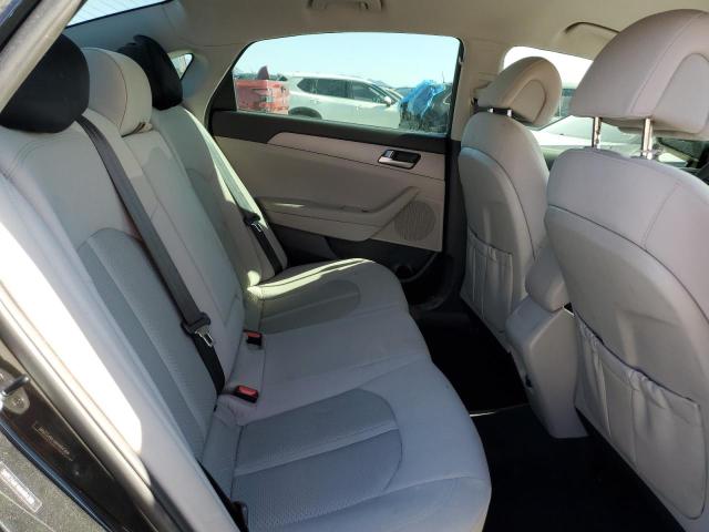 Photo 10 from auction – 2017 HYUNDAI SONATA SE with VIN 5NPE24AF4HH484389