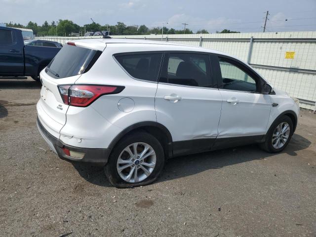 Photo 3 from auction – 2017 FORD ESCAPE SE with VIN 1FMCU9GDXHUC61621