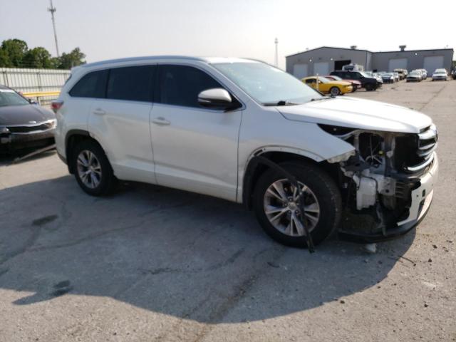 Photo 4 from auction – 2015 TOYOTA HIGHLANDER with VIN 5TDJKRFH2FS221282