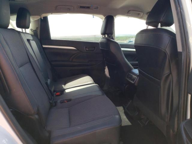 Photo 10 from auction – 2019 TOYOTA HIGHLANDER with VIN 5TDBZRFH8KS994168