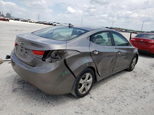 Photo 3 from auction – 2012 HYUNDAI ELANTRA GL with VIN 5NPDH4AE5CH146297