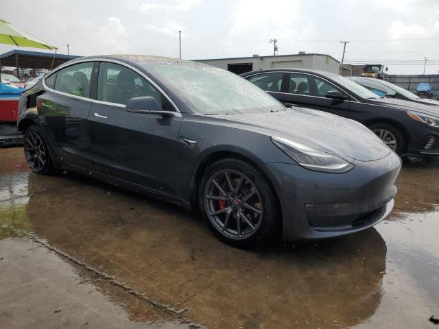 Photo 4 from auction – 2018 TESLA MODEL 3 with VIN 5YJ3E1EB2JF103759