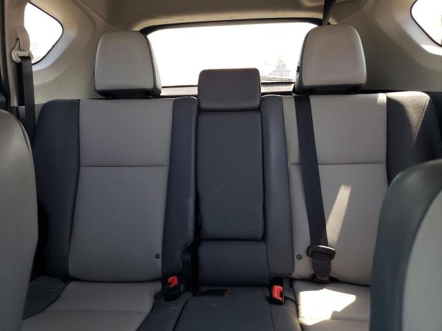 Photo 10 from auction – 2015 TOYOTA RAV4 LIMIT with VIN 2T3YFREV8FW223286