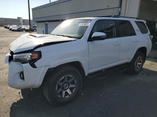 Photo 1 from auction – 2019 TOYOTA 4-RUNNER with VIN JTEBU5JR3K5728355