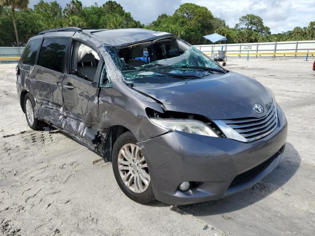 Photo 4 from auction – 2016 TOYOTA SIENNA XLE with VIN 5TDYK3DC0GS720375