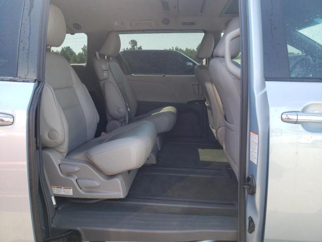 Photo 11 from auction – 2016 TOYOTA SIENNA XLE with VIN 5TDYK3DC2GS749974