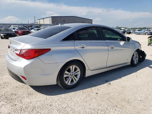 Photo 3 from auction – 2014 HYUNDAI SONATA GLS with VIN 5NPEB4AC1EH855011