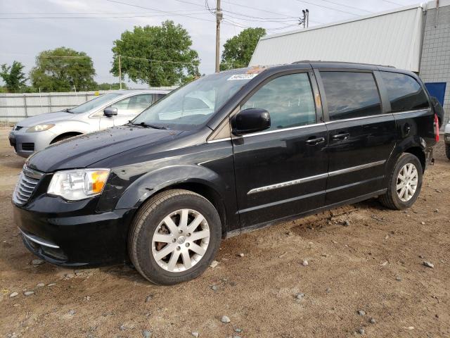 CHRYSLER TOWN & COU 2015 with VIN 2C4RC1BG4FR553974 - Photo from auction