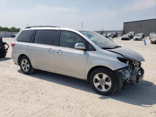 Photo 4 from auction – 2020 TOYOTA SIENNA LE with VIN 5TDKZ3DC5LS025188