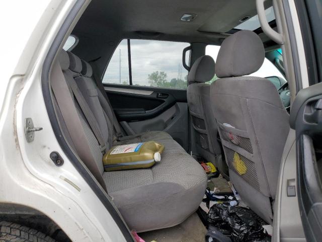 Photo 11 from auction – 2004 TOYOTA 4RUNNER SR with VIN JTEBU14R740024227