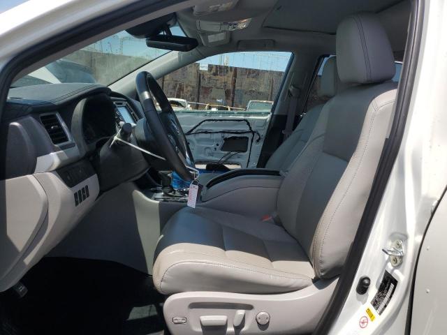Photo 7 from auction – 2019 TOYOTA HIGHLANDER with VIN 5TDDGRFH7KS078063