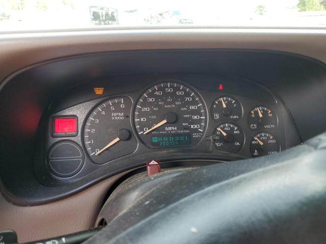 Photo 9 from auction – 2002 GMC YUKON with VIN 1GKEC13Z92R230135
