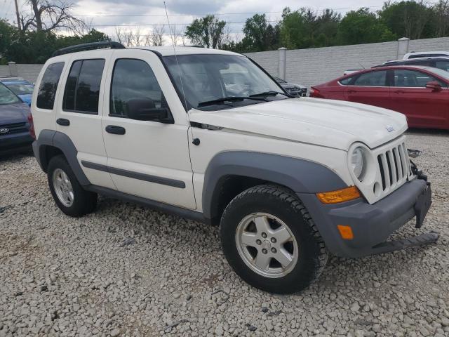Photo 4 from auction – 2005 JEEP LIBERTY SP with VIN 1J4GL48K55W514735